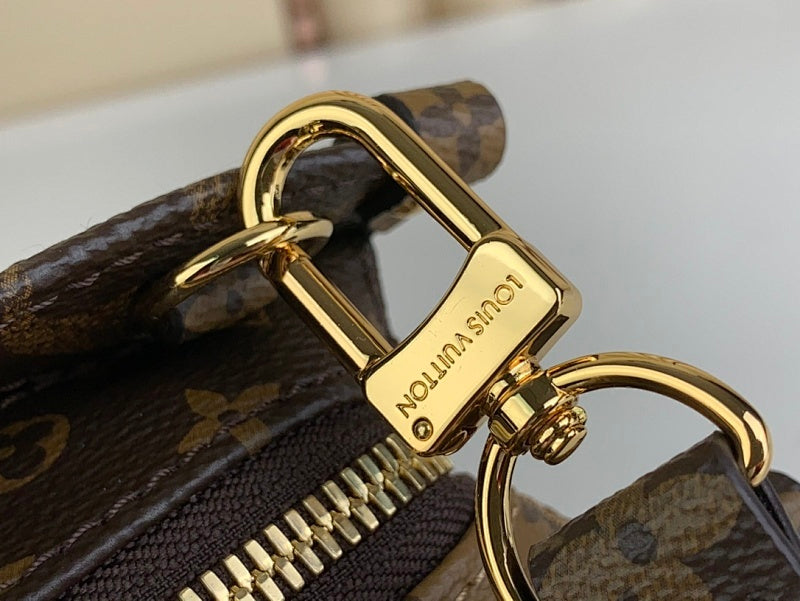 Anum Bags ln Luxury Bag --61898