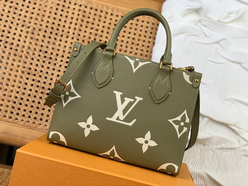 Anum Bags ln Luxury Bag --62057