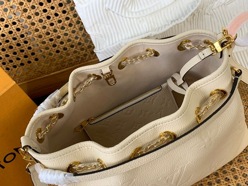 Anum Bags ln Luxury Bag --62515