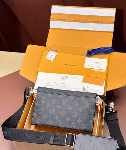 Anum Bags ln Luxury Bag --70213