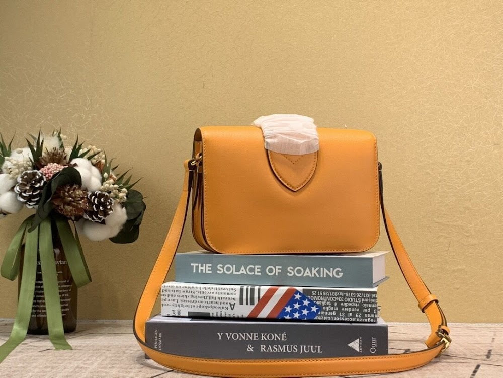 Anum Bags ln Luxury Bag --59030