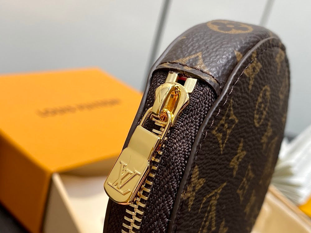 Anum Bags ln Luxury Bag --95835