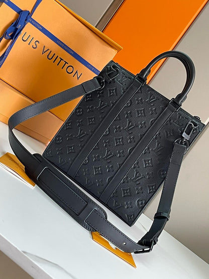 Anum Bags ln Luxury Bag --70653