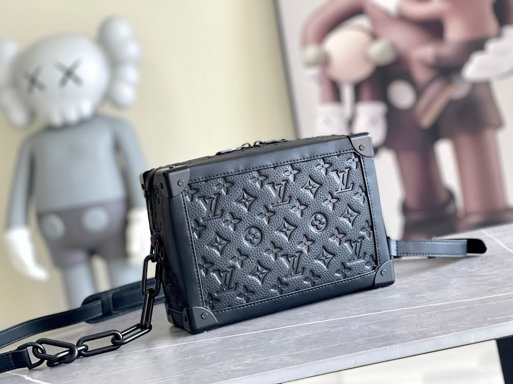Anum Bags ln Luxury Bag --70651