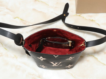 Anum Bags ln Luxury Bag --76642