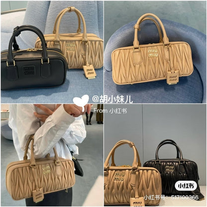 Anum Bags Miun Miun Luxury Bag --122390