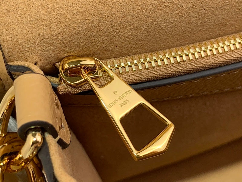 Anum Bags ln Luxury Bag --62435