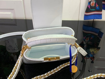 Anum Bags ln Luxury Bag --97011