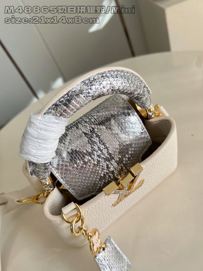 Anum Bags ln Luxury Bag --95899
