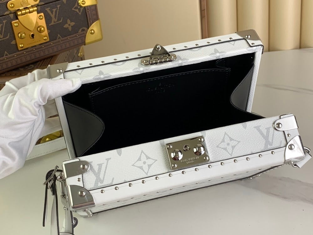 Anum Bags ln Luxury Bag --62287