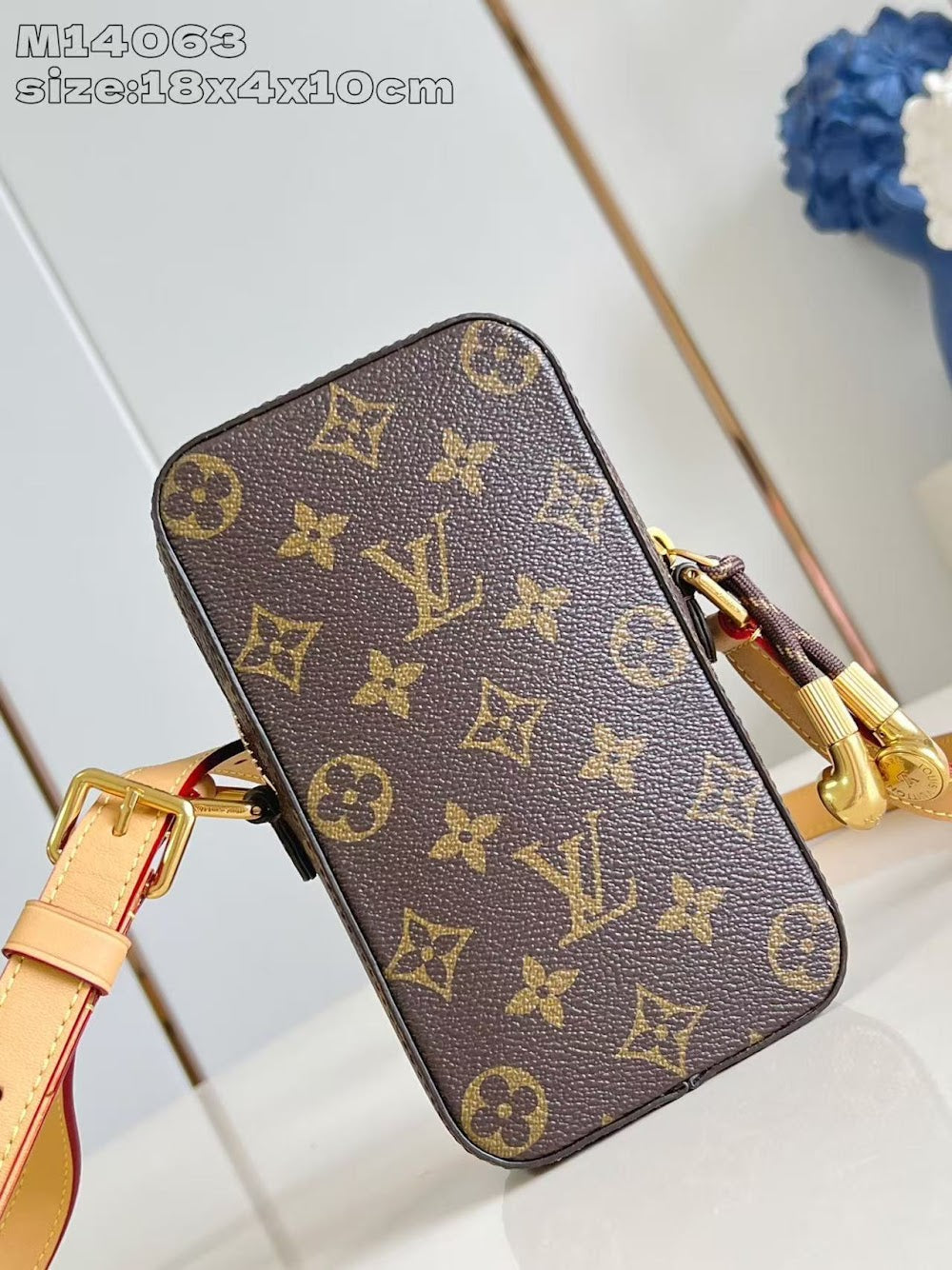 Anum Bags ln Luxury Bag --96411