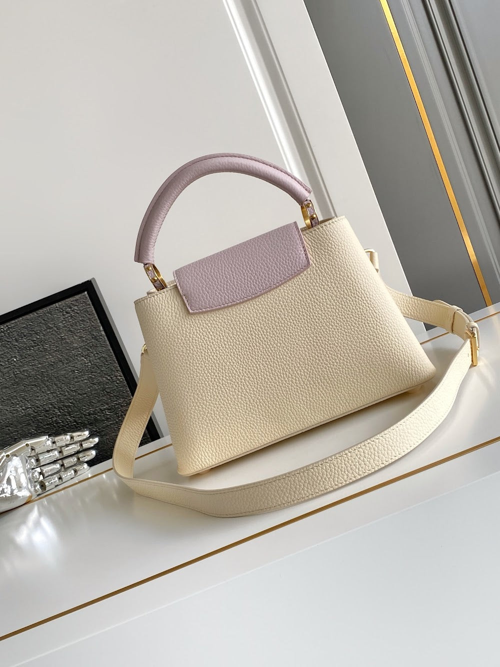 Anum Bags ln Luxury Bag --97409