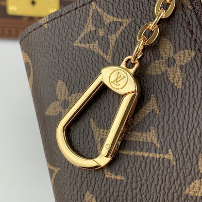 Anum Bags ln Luxury Bag --62173