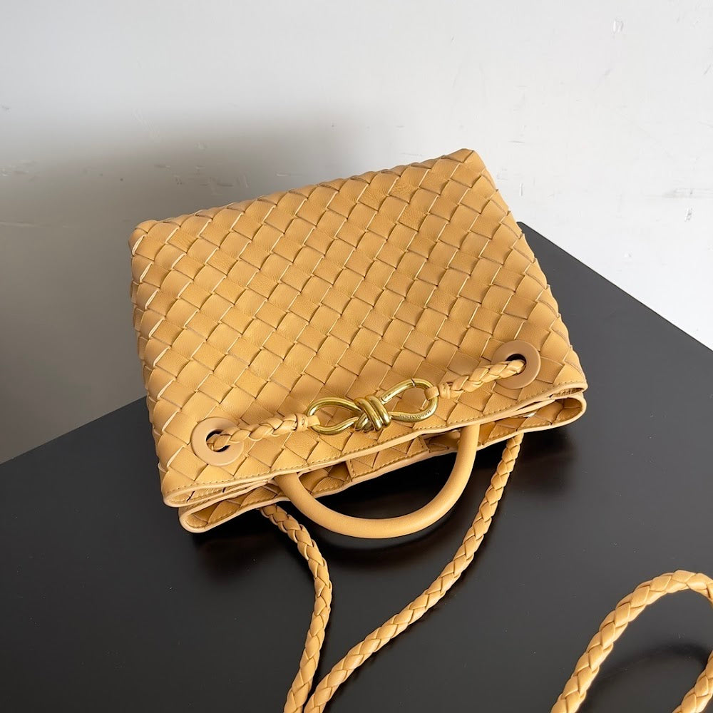 new-luxury-designer-bags-nm21251