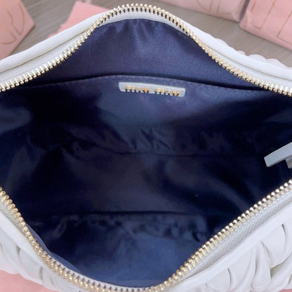 Anum Bags Miun Miun Luxury Bag --123245