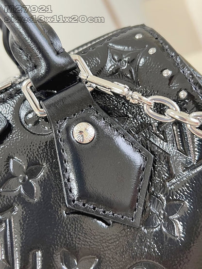 Anum Bags ln Luxury Bag --95782