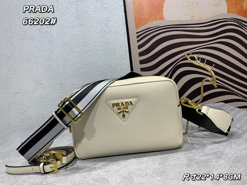 Anum Bags pradn Luxury Bag --73342