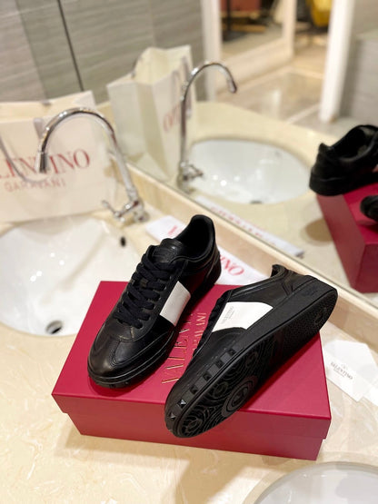 Anum Bags Valentino Luxury Shoes --52535