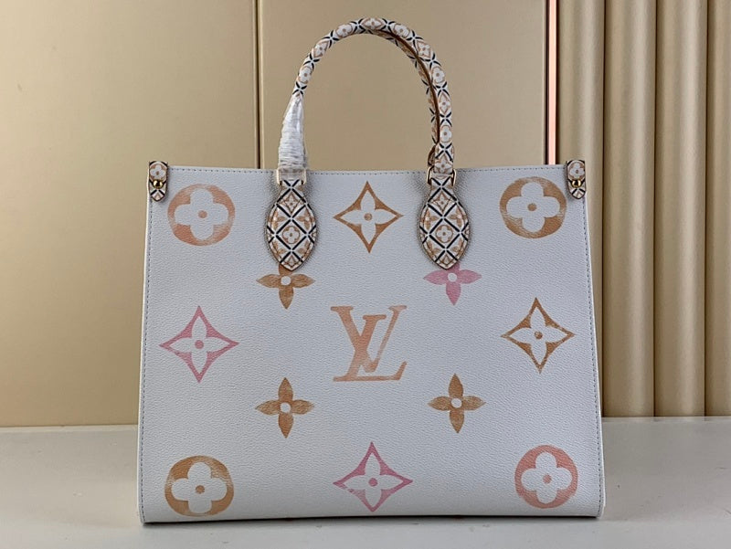 Anum Bags ln Luxury Bag --61740