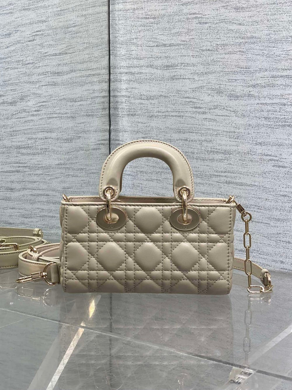 new-designer-premium-bags-nm16740