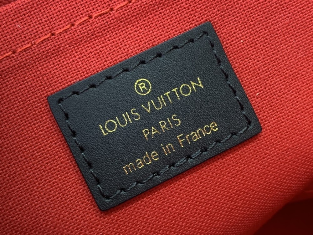 Anum Bags ln Luxury Bag --97002