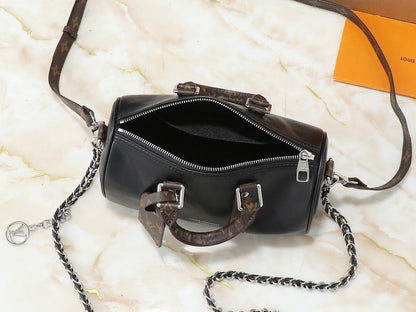 Anum Bags ln Luxury Bag --76638