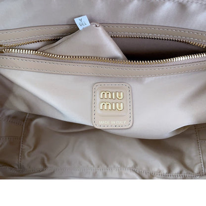 Anum Bags Miun Miun Luxury Bag --122407