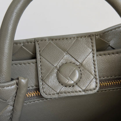 new-designer-premium-bags-nm21245