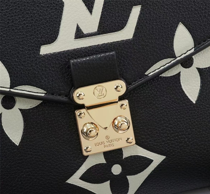 Anum Bags ln Luxury Bag --78105