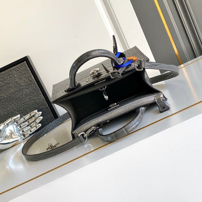Anum Bags ln Luxury Bag --96201