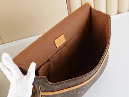 Anum Bags ln Luxury Bag --61104