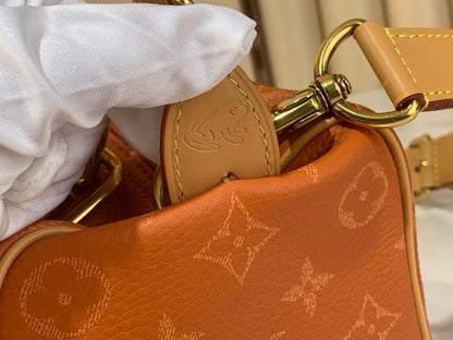 Anum Bags ln Luxury Bag --63088