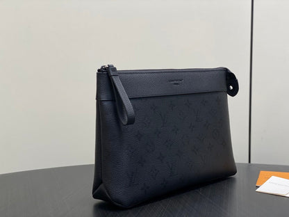 Anum Bags ln Luxury Bag --96527