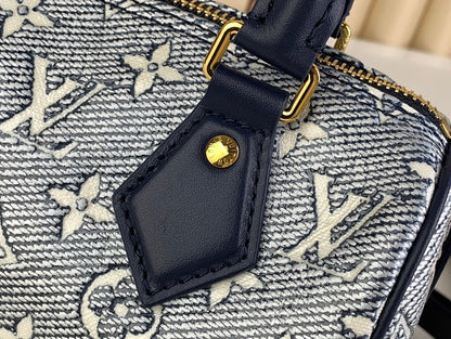 Anum Bags ln Luxury Bag --57031