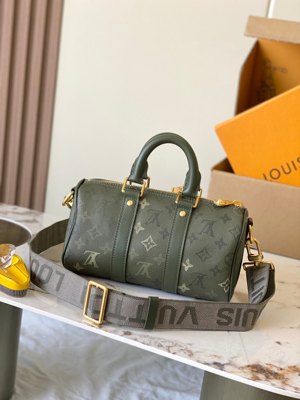 Anum Bags ln Luxury Bag --96057