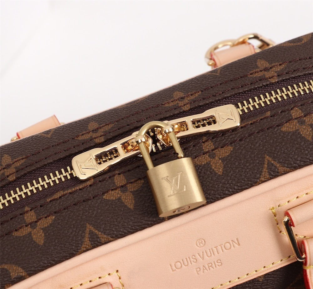 Anum Bags ln Luxury Bag --77986