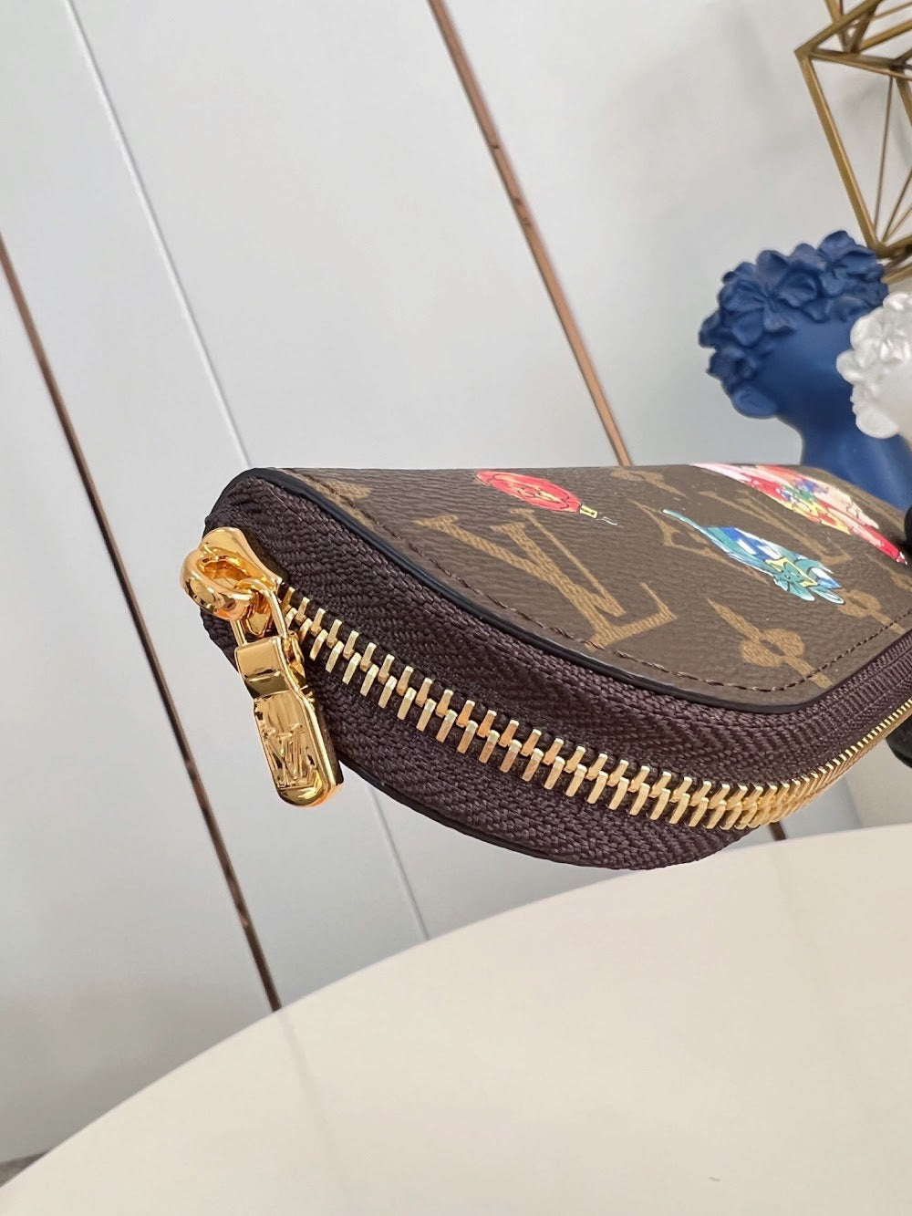 Anum Bags ln Luxury Bag --96345