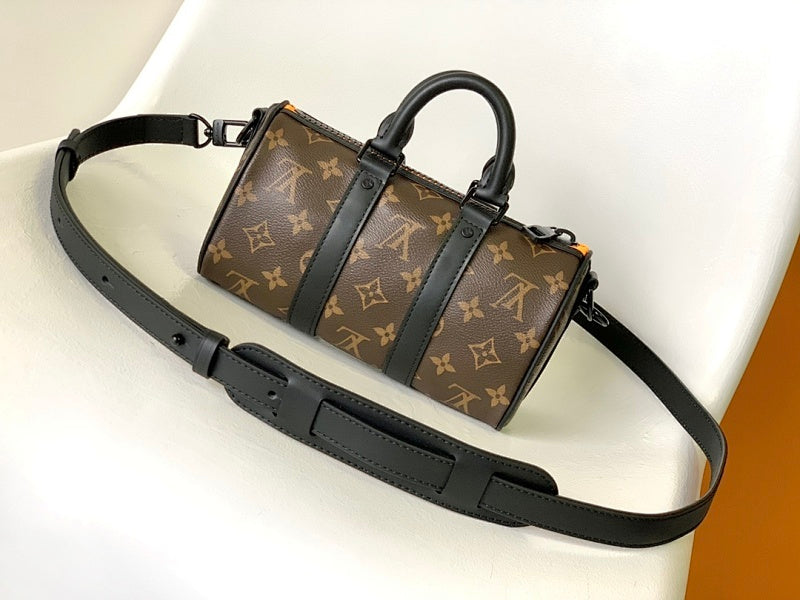 Anum Bags ln Luxury Bag --70092