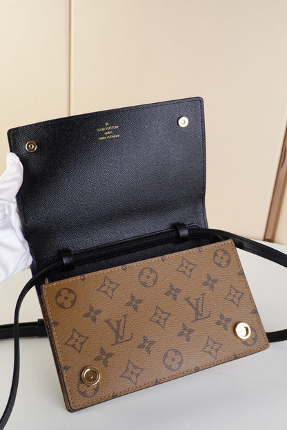 Anum Bags ln Luxury Bag --61373