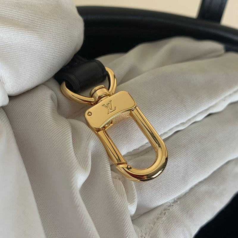 Anum Bags ln Luxury Bag --67122