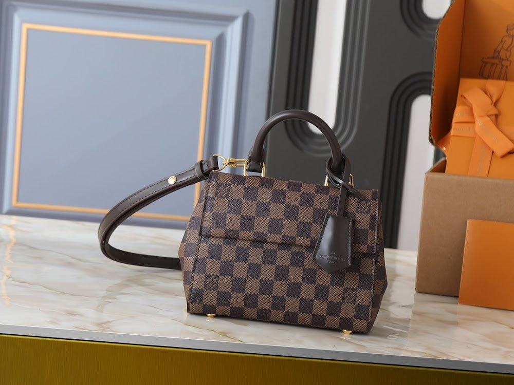 Anum Bags ln Luxury Bag --77656