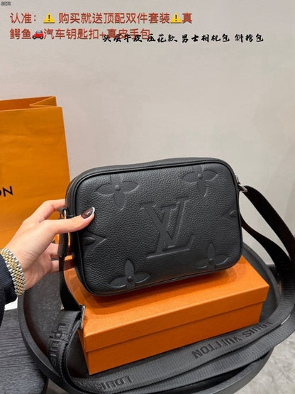 Anum Bags ln Luxury Bag --71530