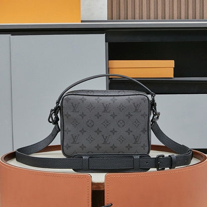 Anum Bags ln Luxury Bag --71646