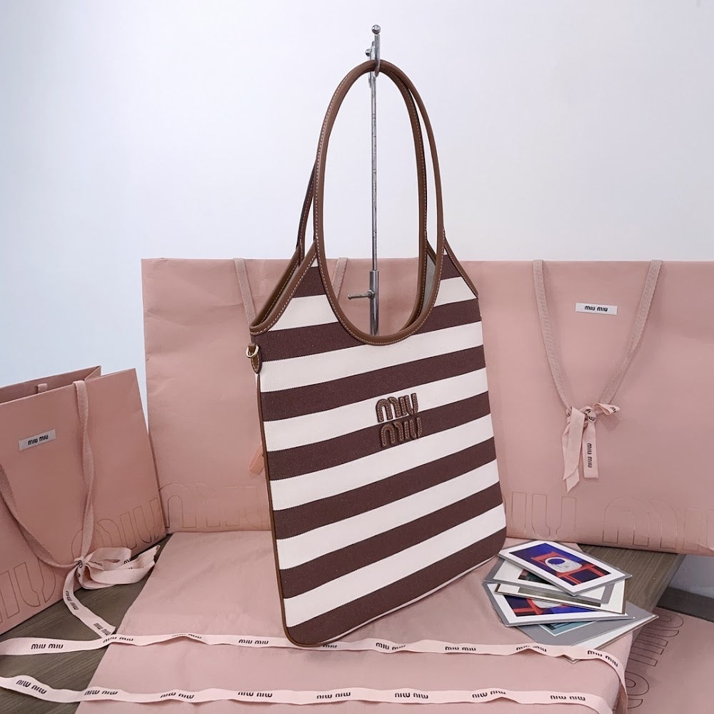 Anum Bags Miun Miun Luxury Bag --122240