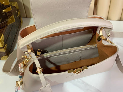 Anum Bags ln Luxury Bag --56937