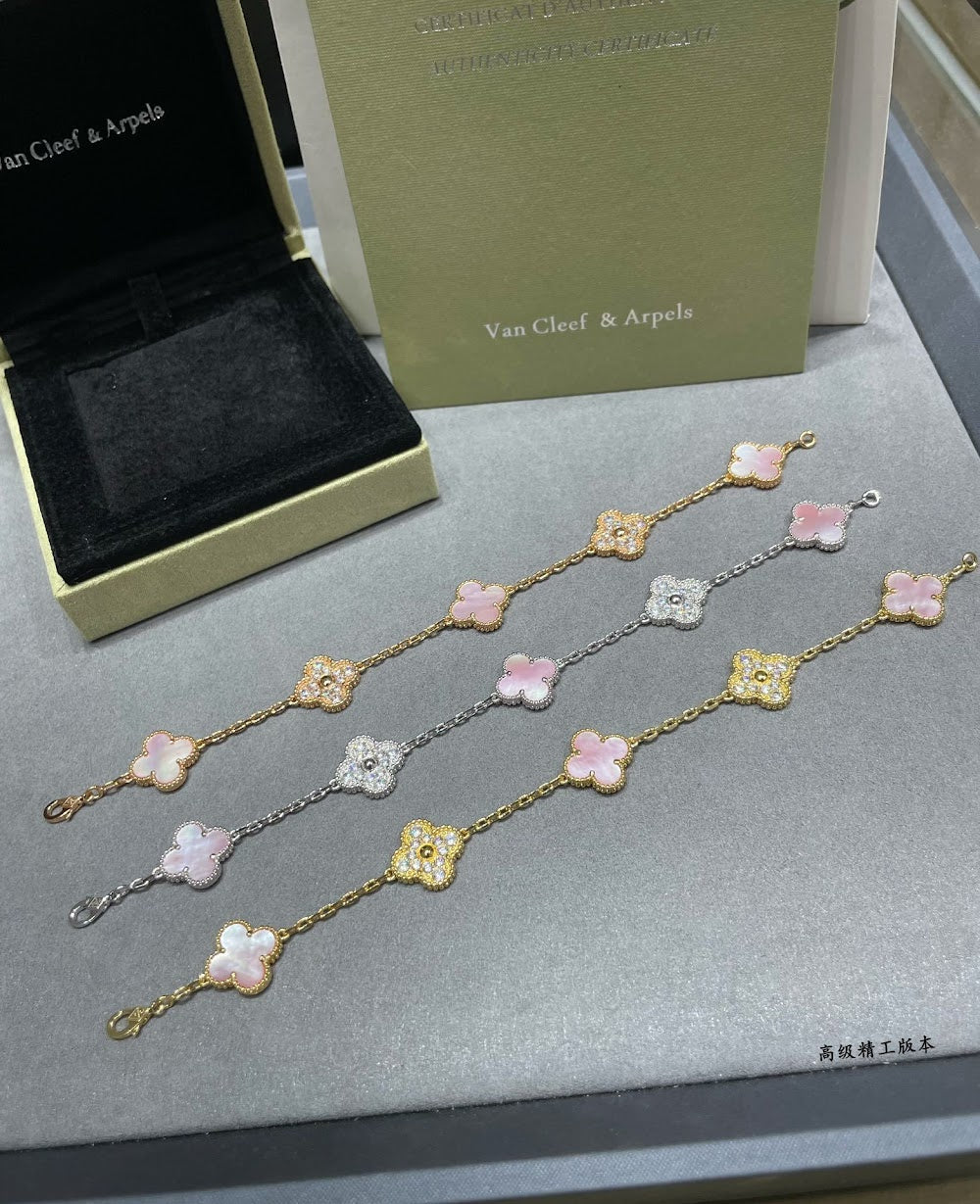 Anum Bags VCA Luxury Jewelry --51478