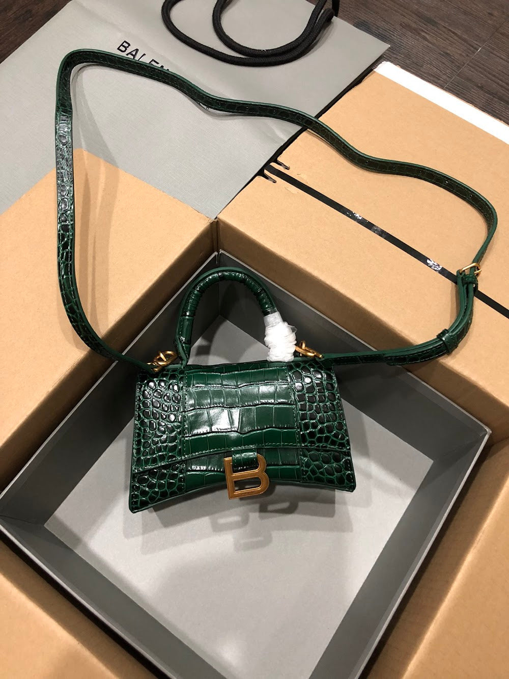 new-luxury-designer-bags-nm21429