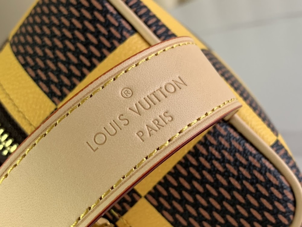 Anum Bags ln Luxury Bag --62266