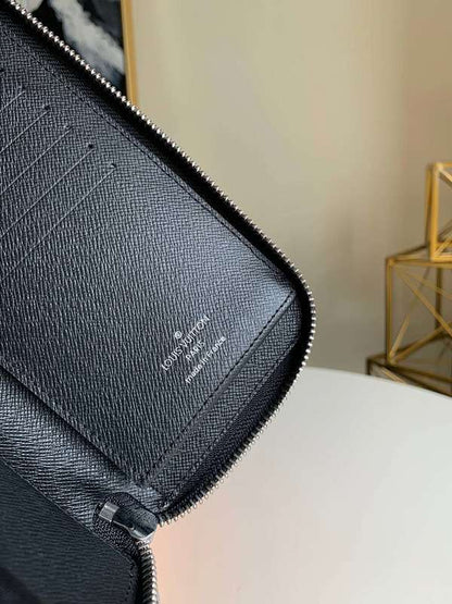 Anum Bags ln Luxury Bag --60723
