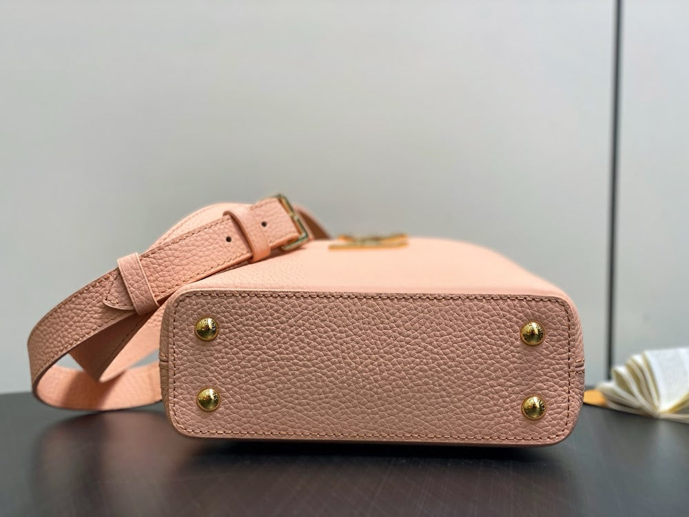Anum Bags ln Luxury Bag --97044